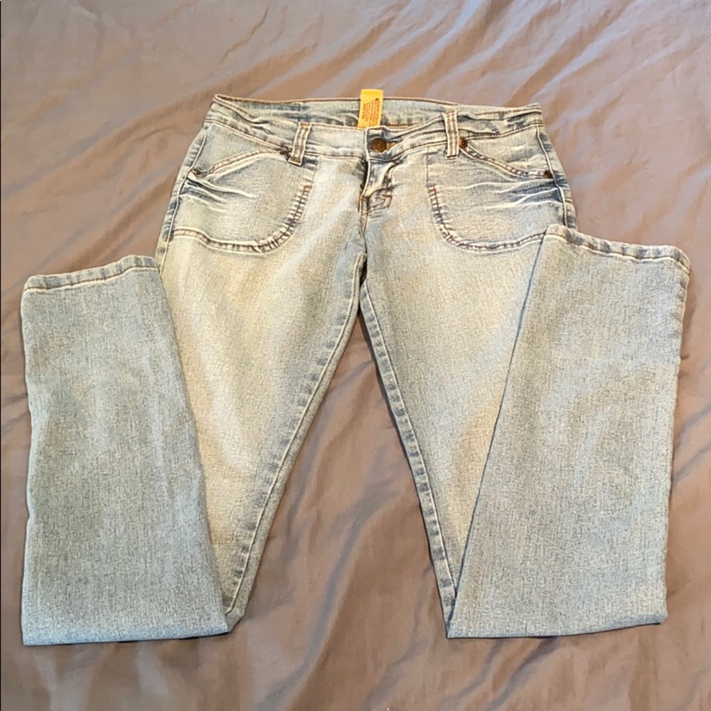 Skinny jeans